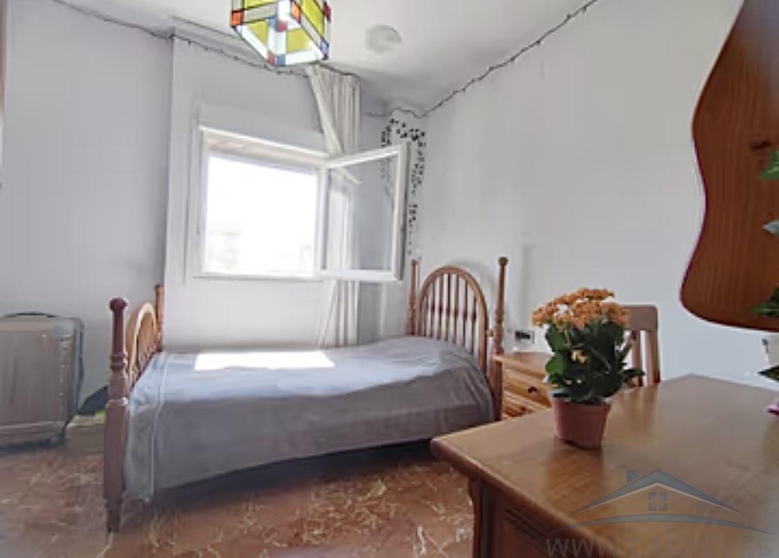 For sale of penthouse in Almería