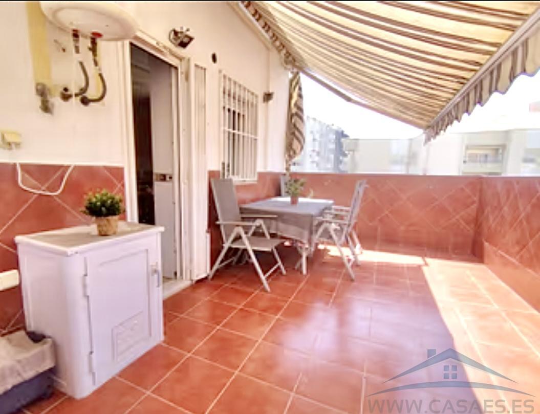 For sale of penthouse in Almería