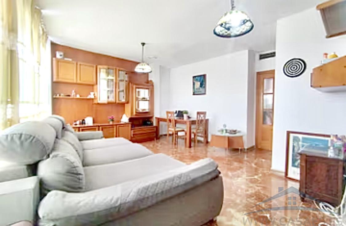 For sale of penthouse in Almería