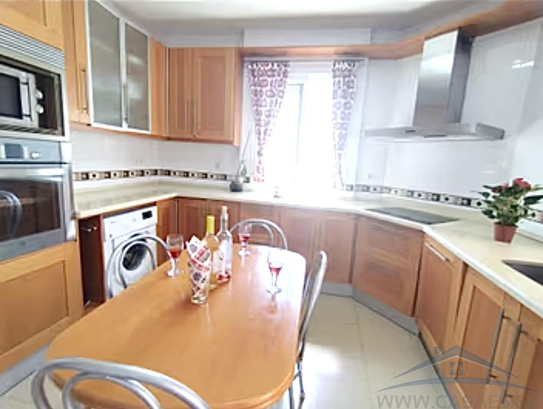 For sale of penthouse in Almería