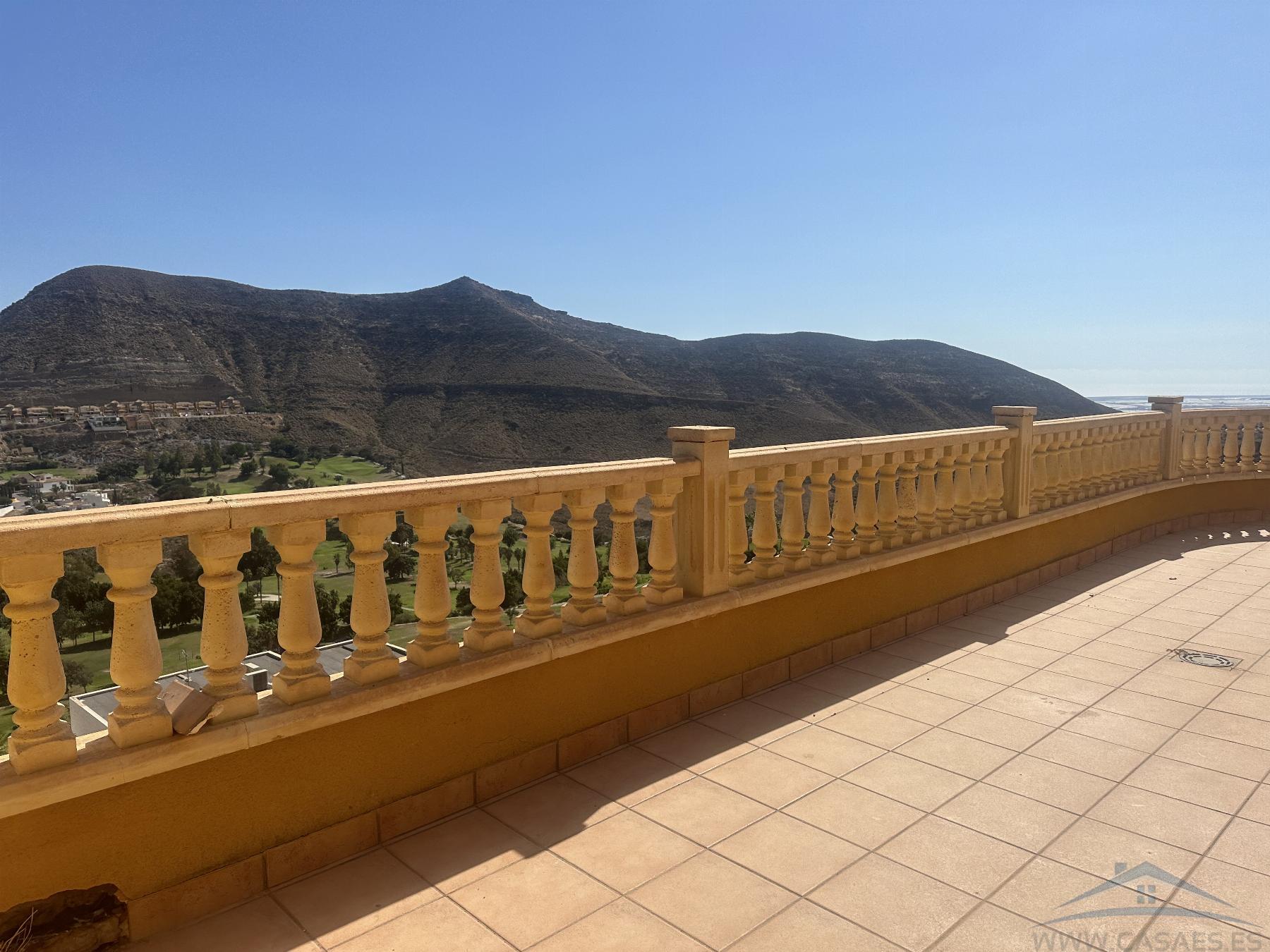 Venta de chalet en Vícar