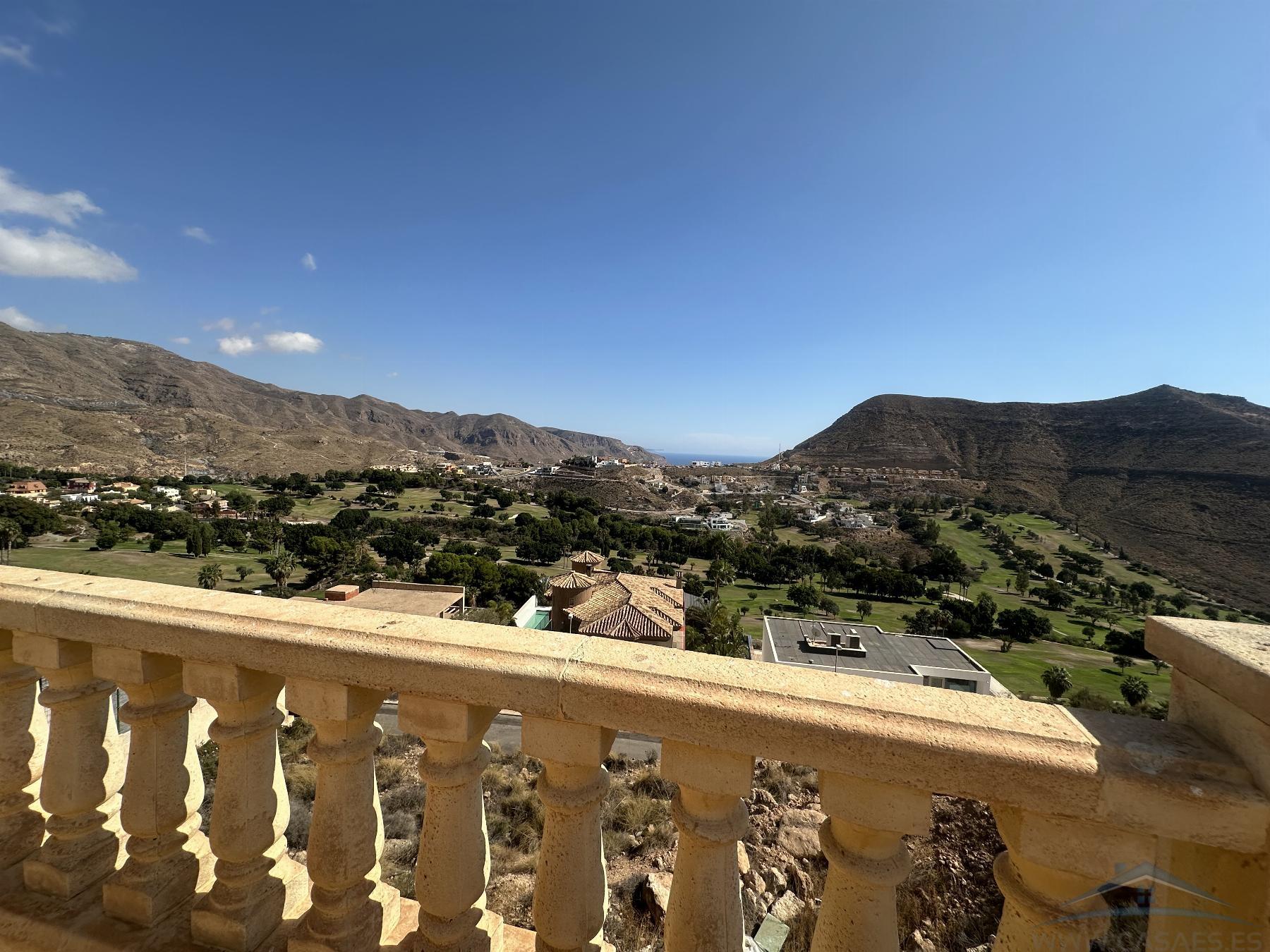 Venta de chalet en Vícar