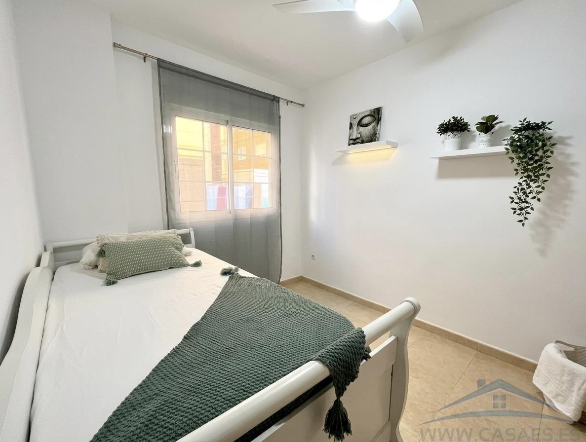 Venta de piso en Roquetas de Mar