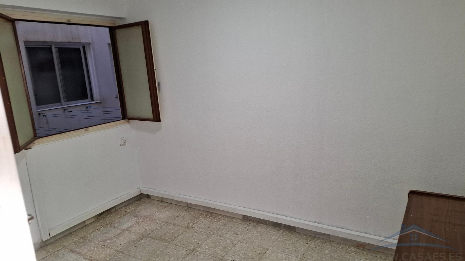 Venta de piso en Almería
