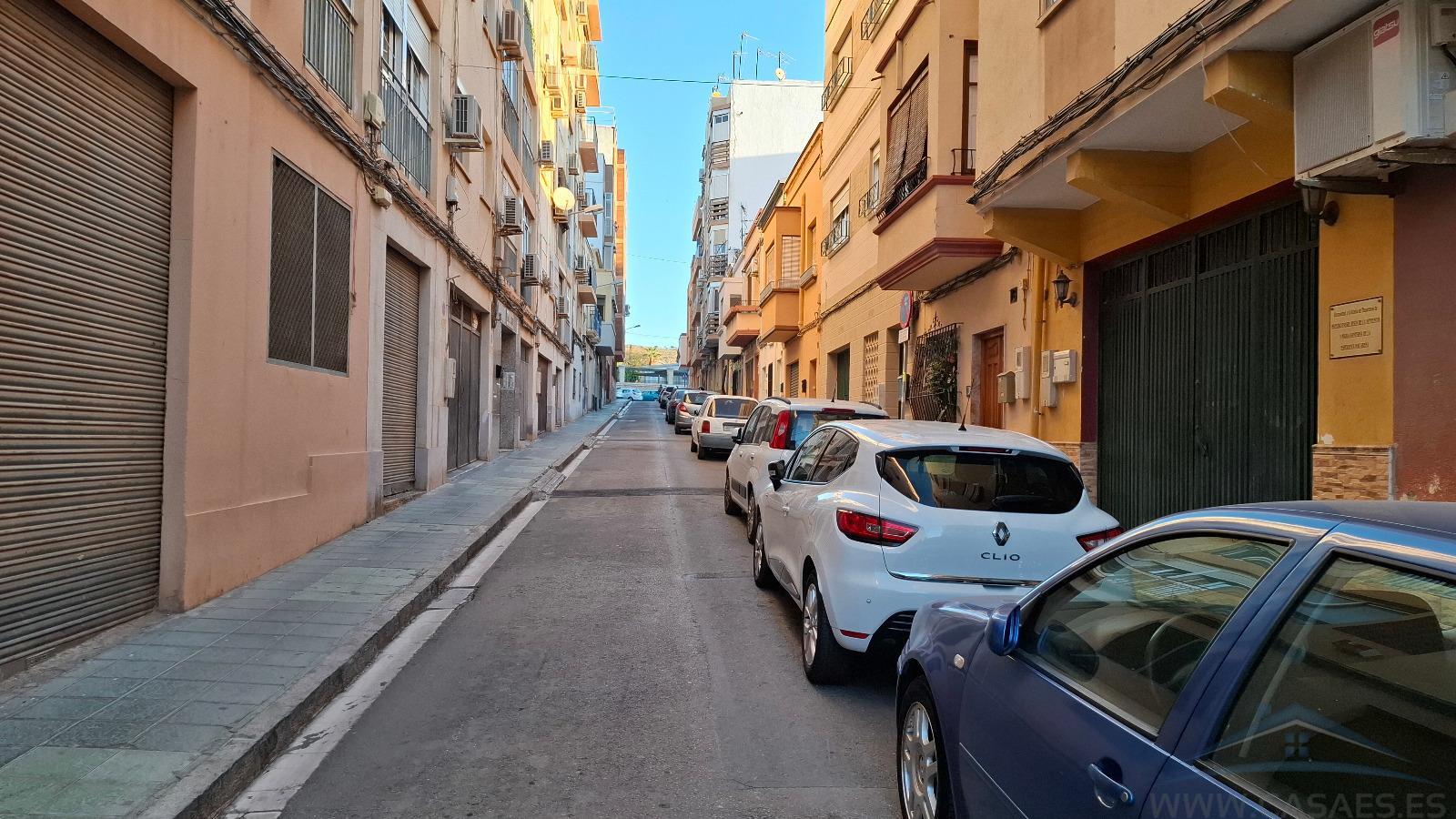 Venta de piso en Almería