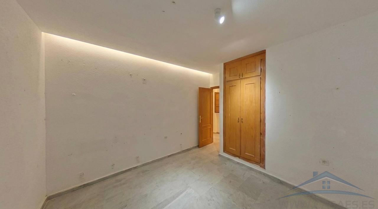 Venta de piso en Roquetas de Mar