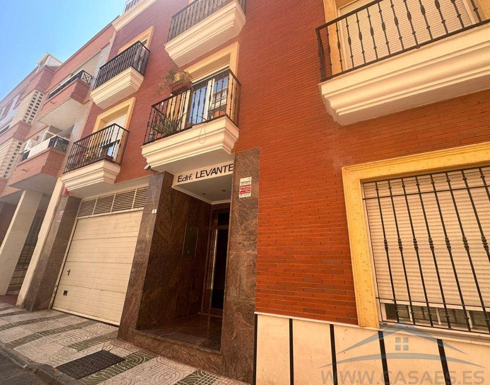 Venta de piso en Roquetas de Mar