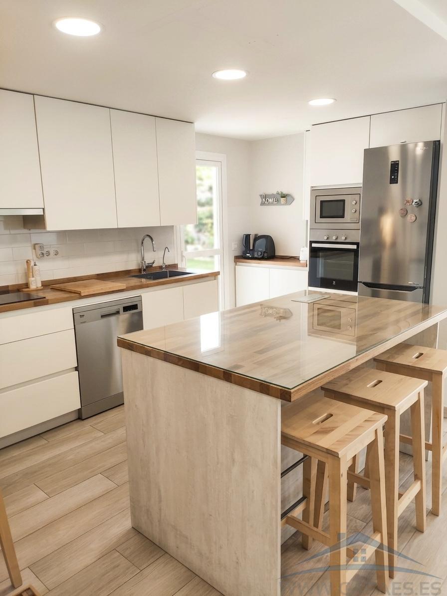 Venta de piso en Aguadulce