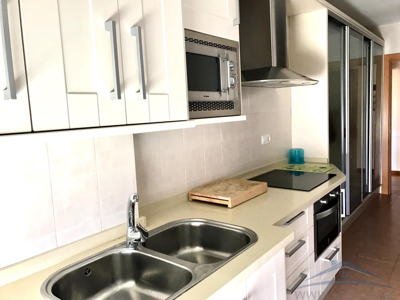 For rent of flat in Roquetas de Mar