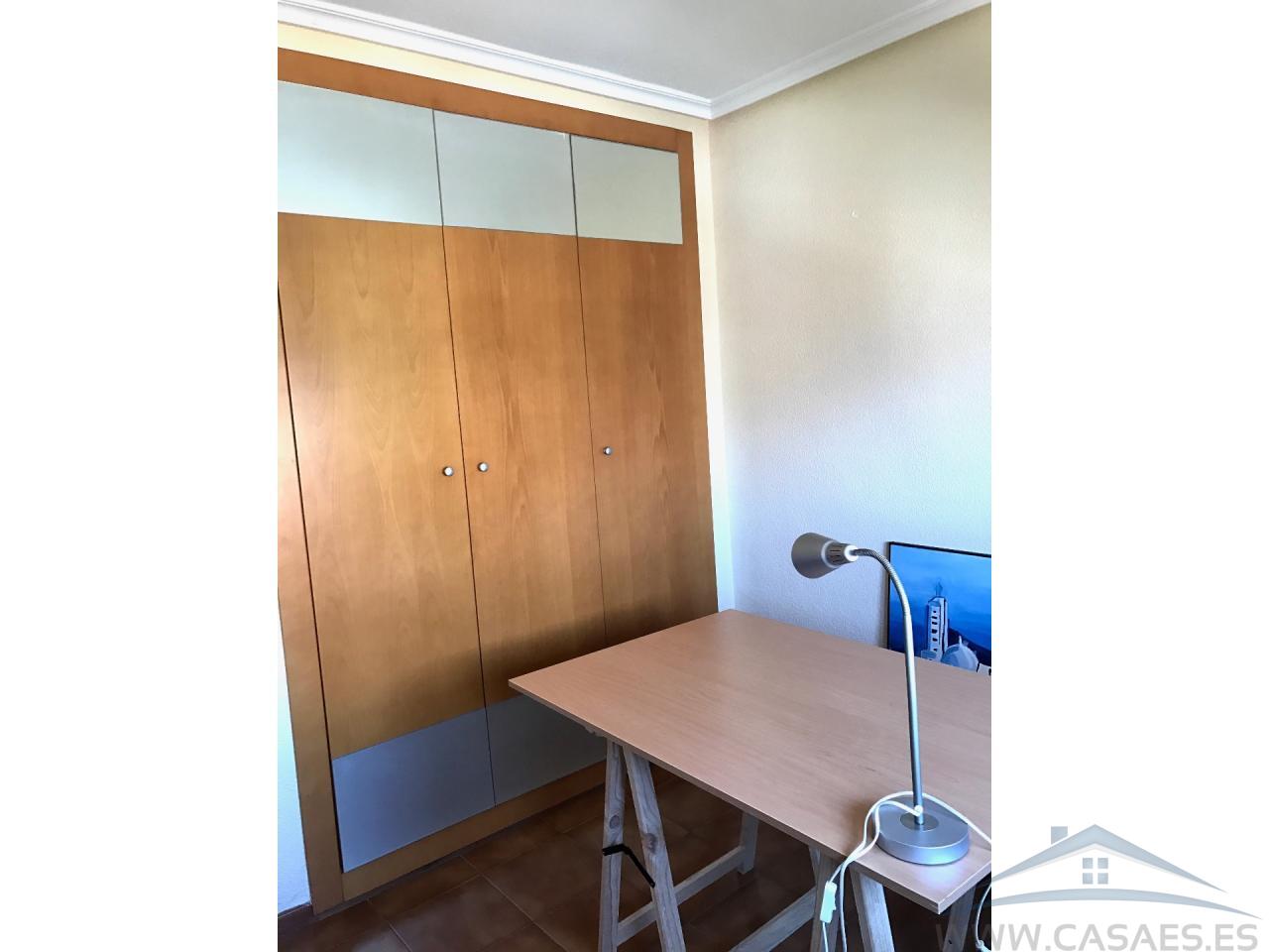 For rent of flat in Roquetas de Mar
