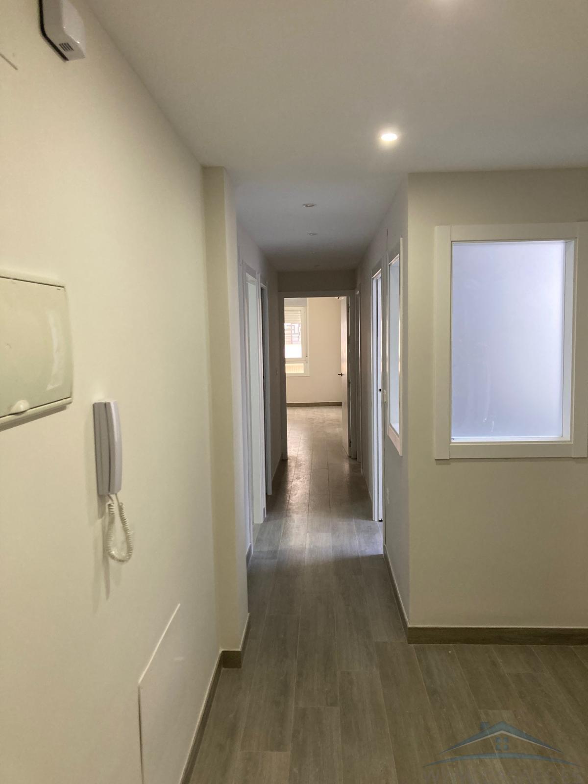 For rent of flat in Almería