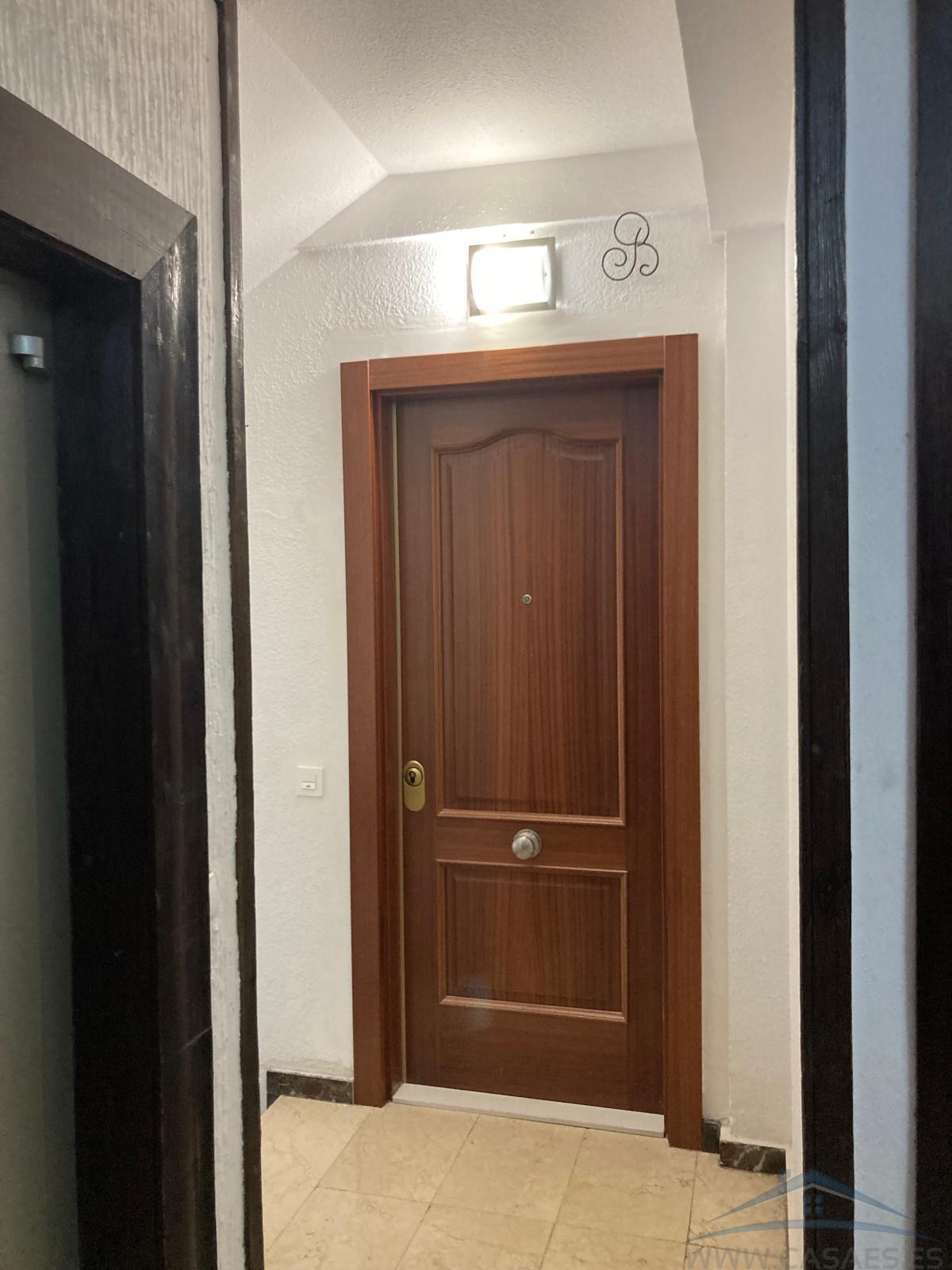 For rent of flat in Almería