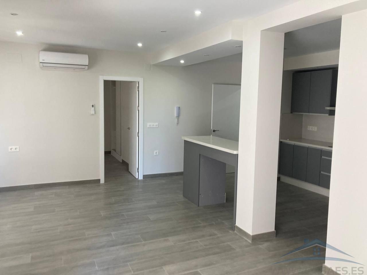For rent of flat in Almería