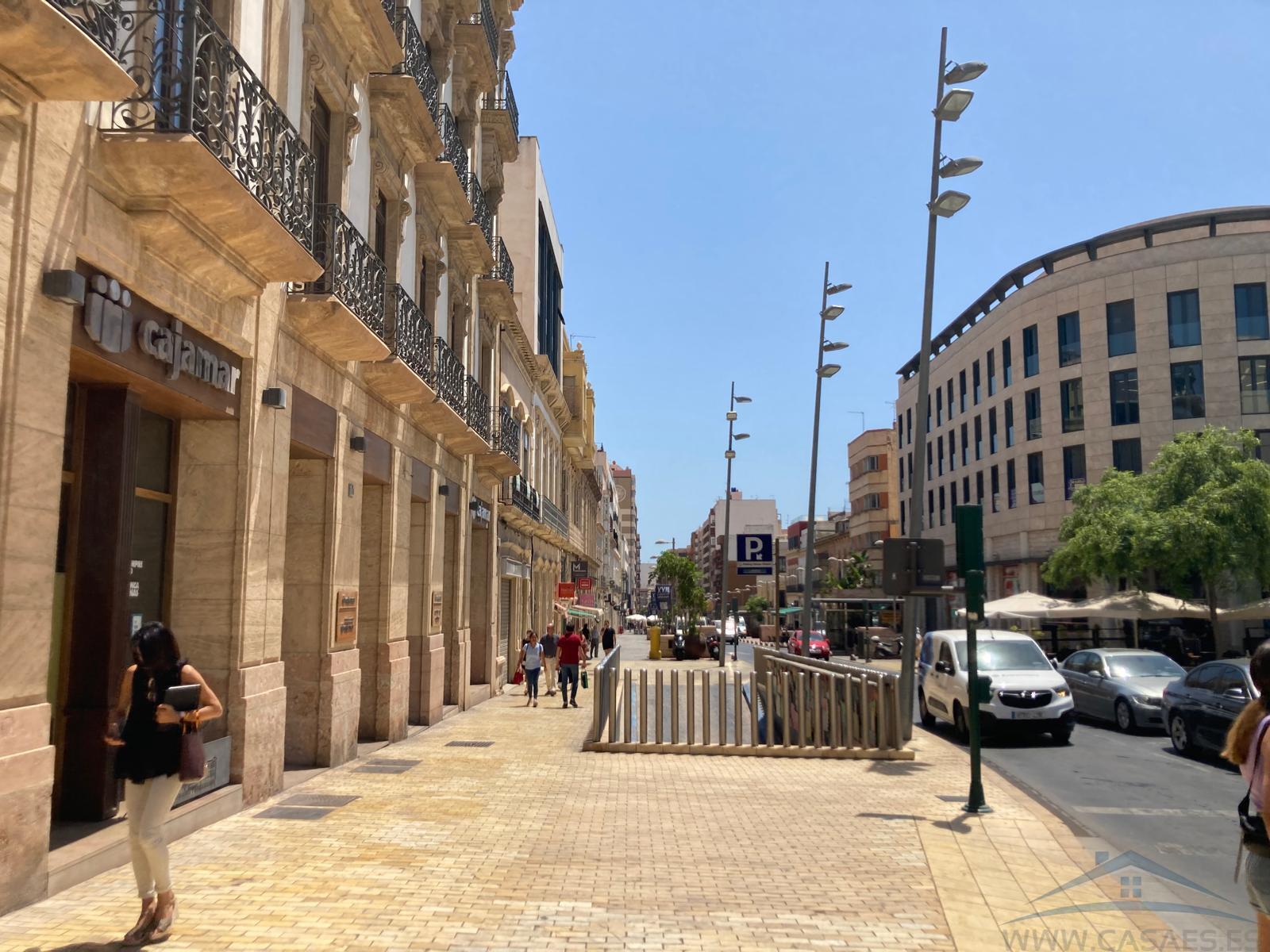 For rent of flat in Almería