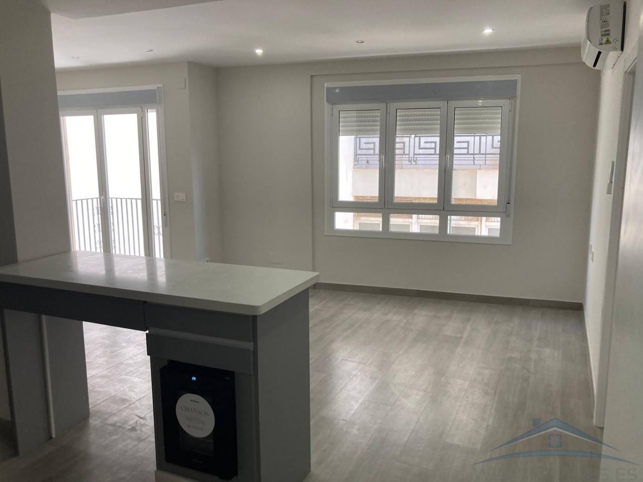 For rent of flat in Almería