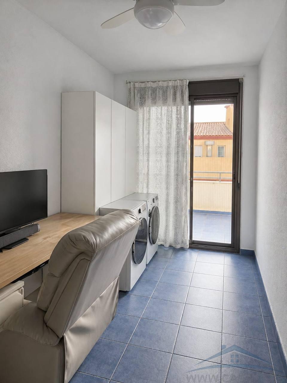 Venta de piso en Vícar