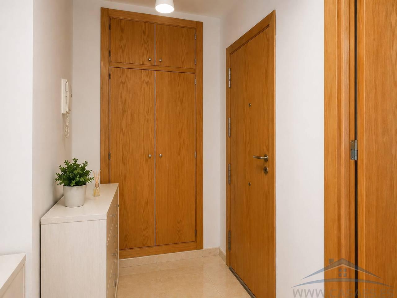 Venta de piso en Vícar