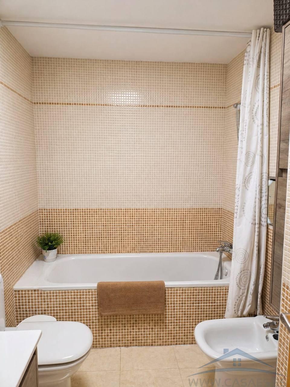 Venta de piso en Vícar