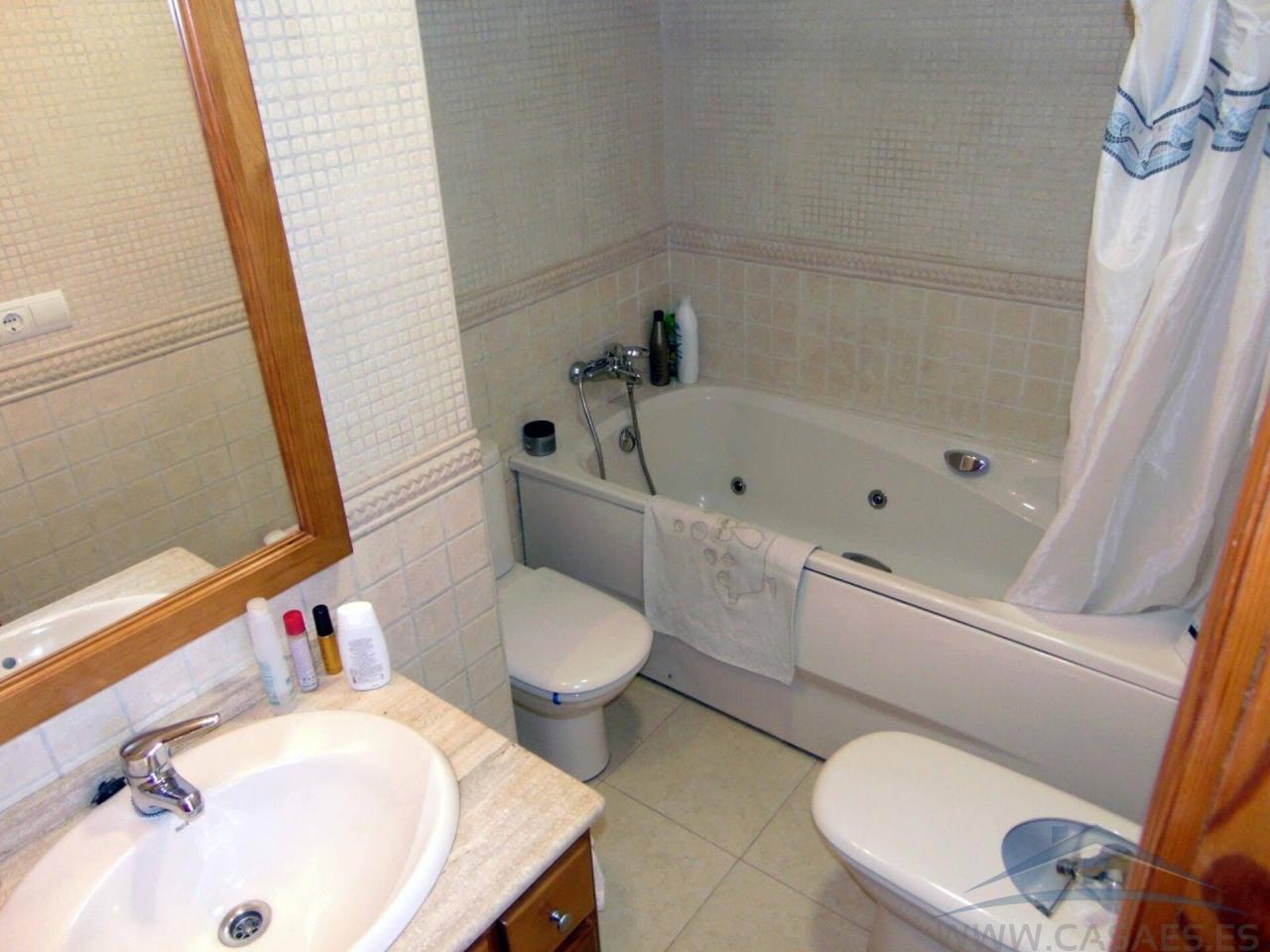 For rent of flat in Almería