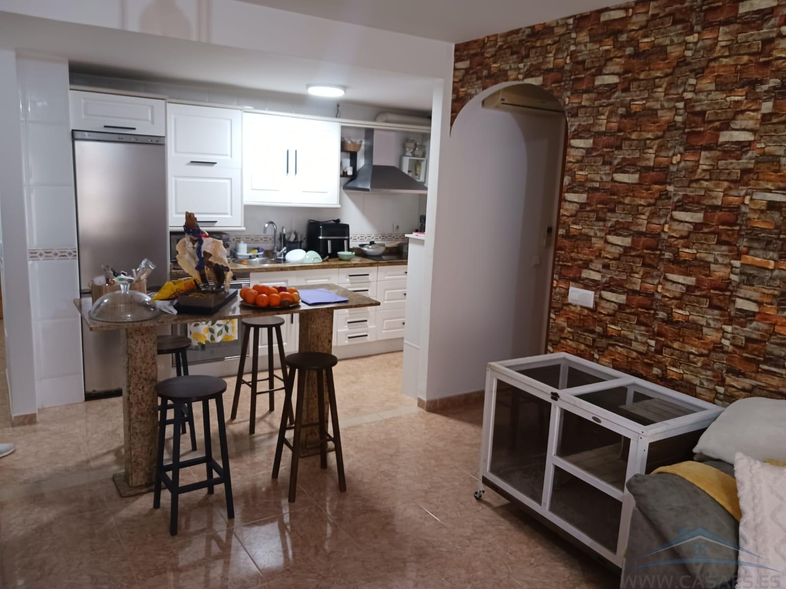 Venta de piso en Vícar