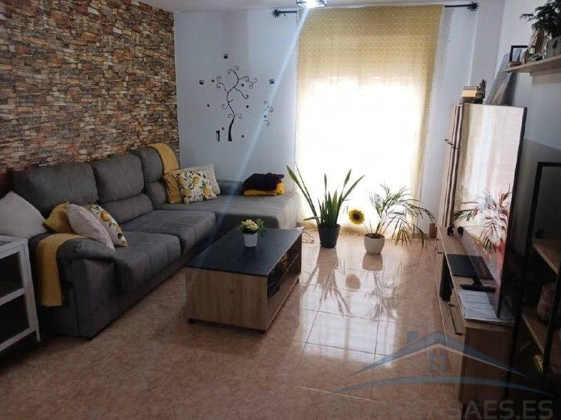Venta de piso en Vícar