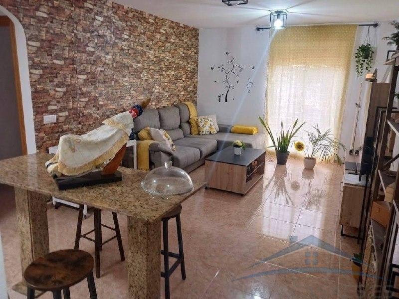 Venta de piso en Vícar