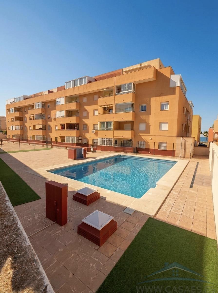 Venta de piso en Roquetas de Mar