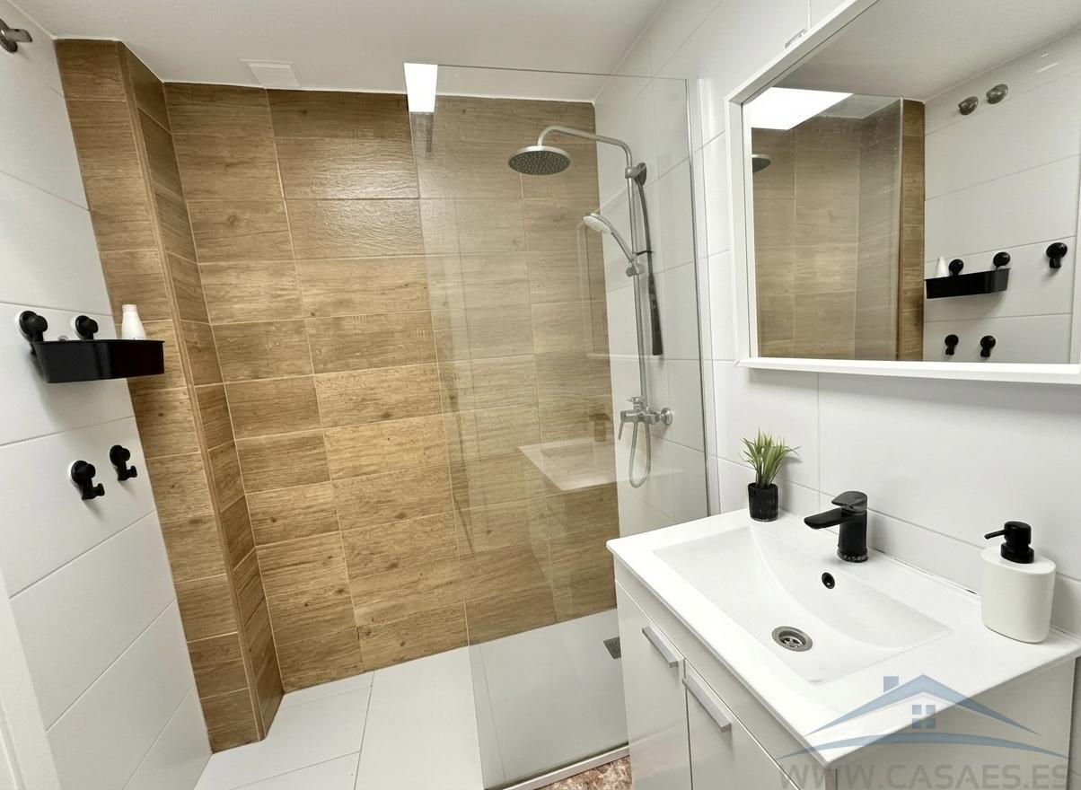 Venta de piso en Roquetas de Mar