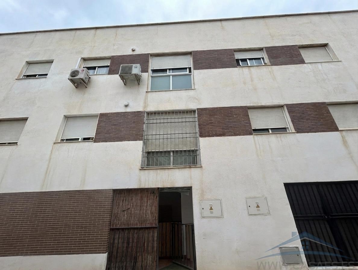 Venta de piso en Aguadulce