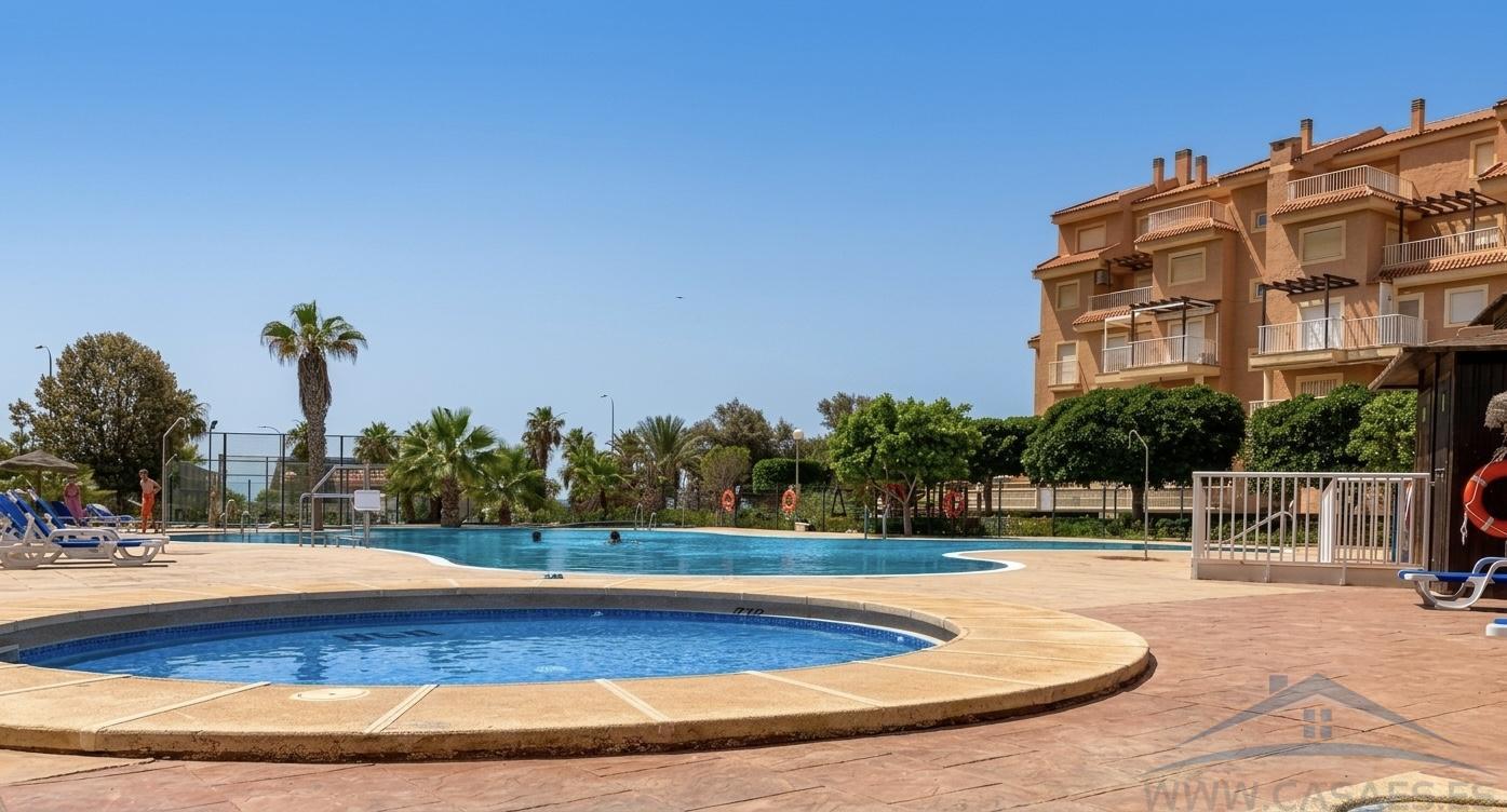 Venta de piso en Almerimar