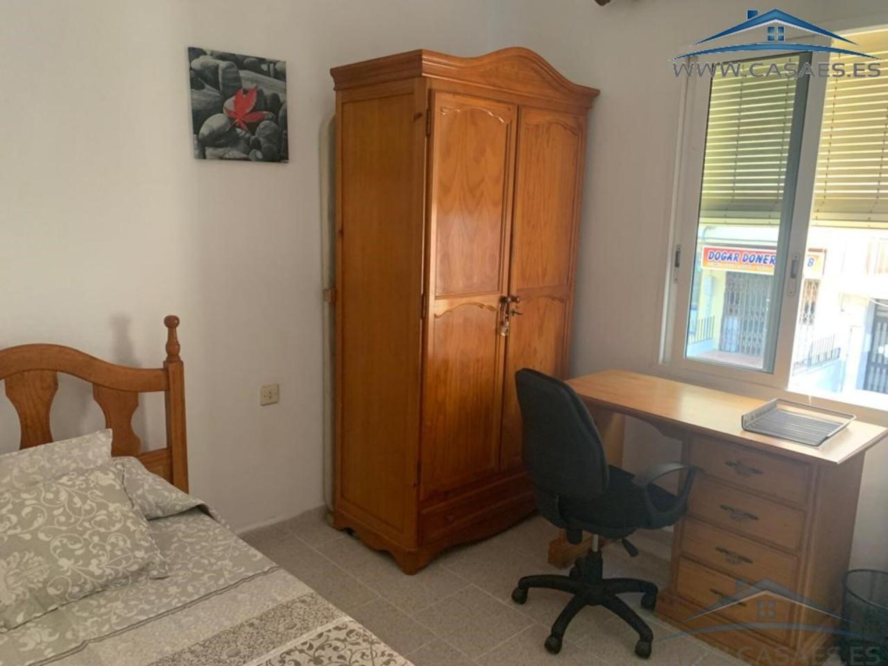 For rent of flat in Almería