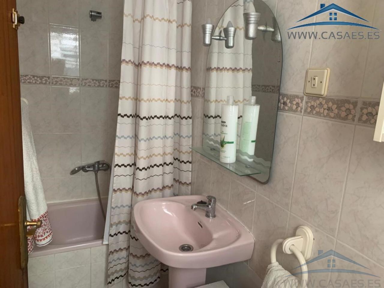 For rent of flat in Almería