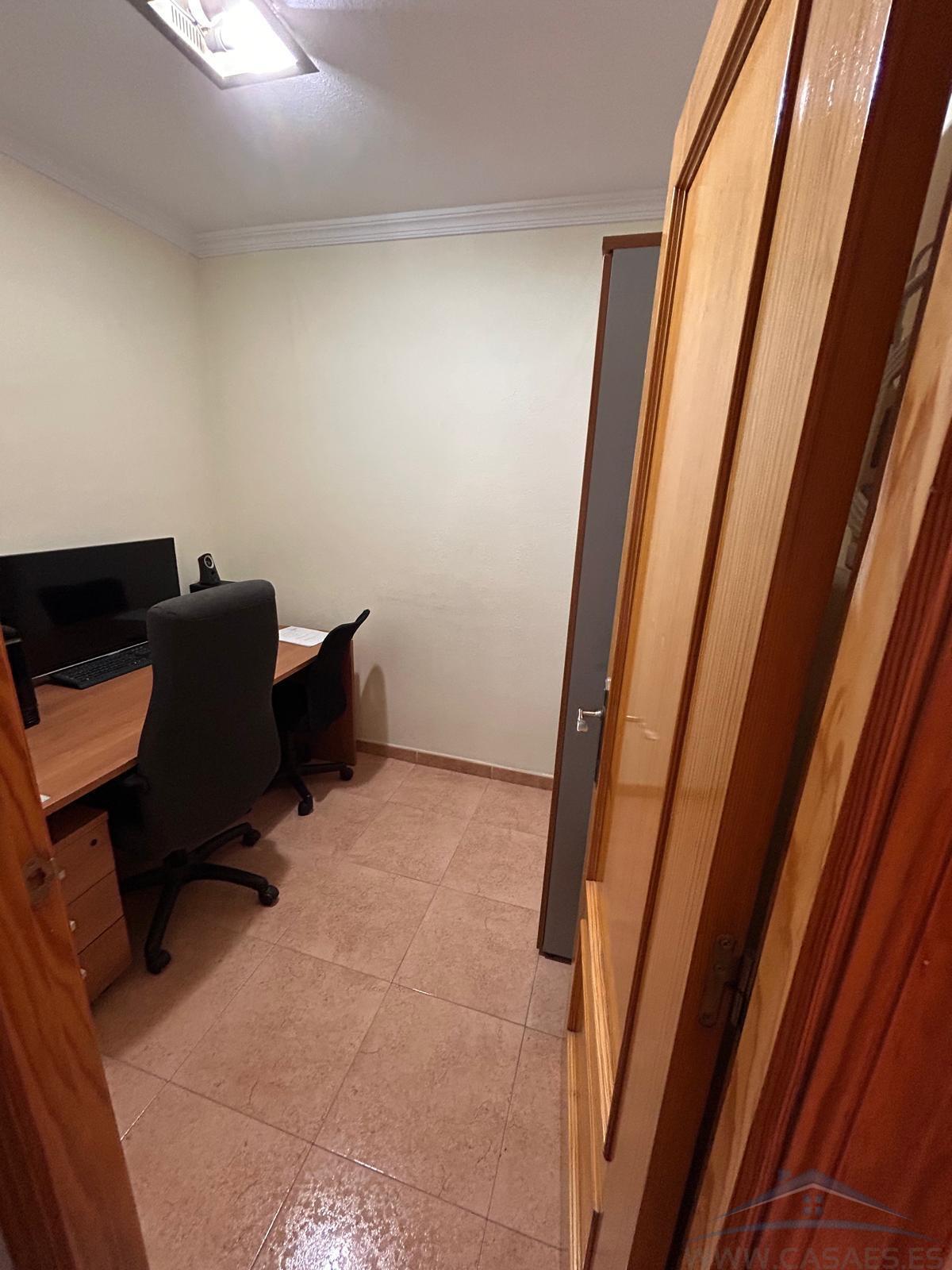 Venta de chalet en Aguadulce