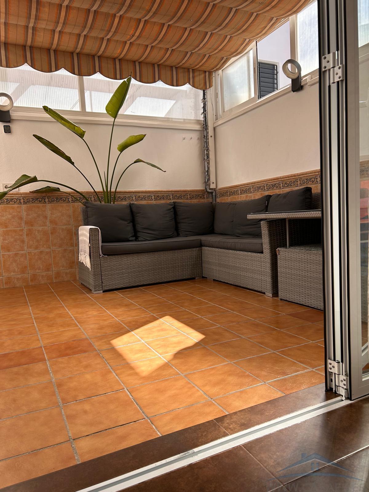 Venta de chalet en Aguadulce