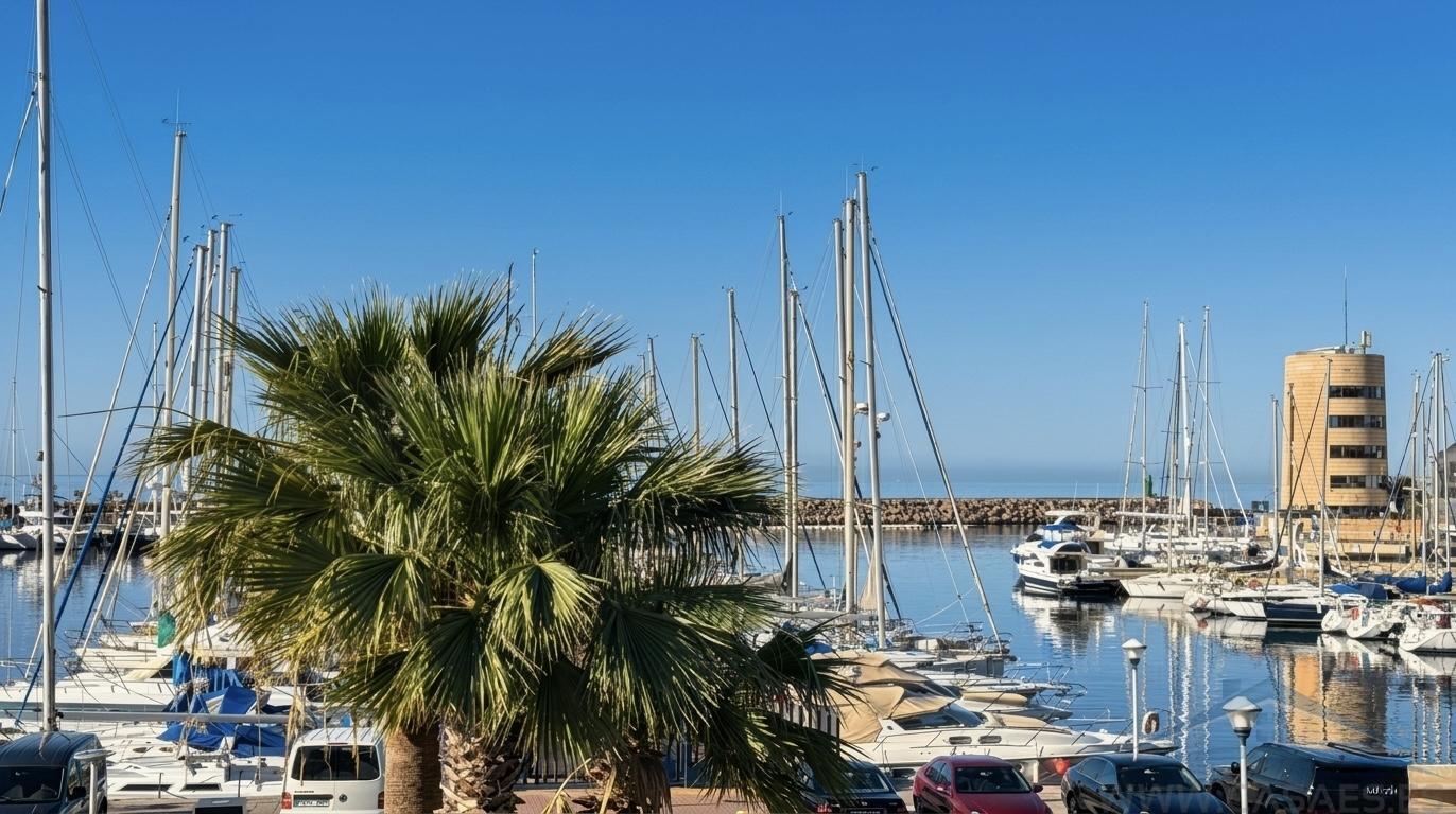 Venta de piso en Aguadulce