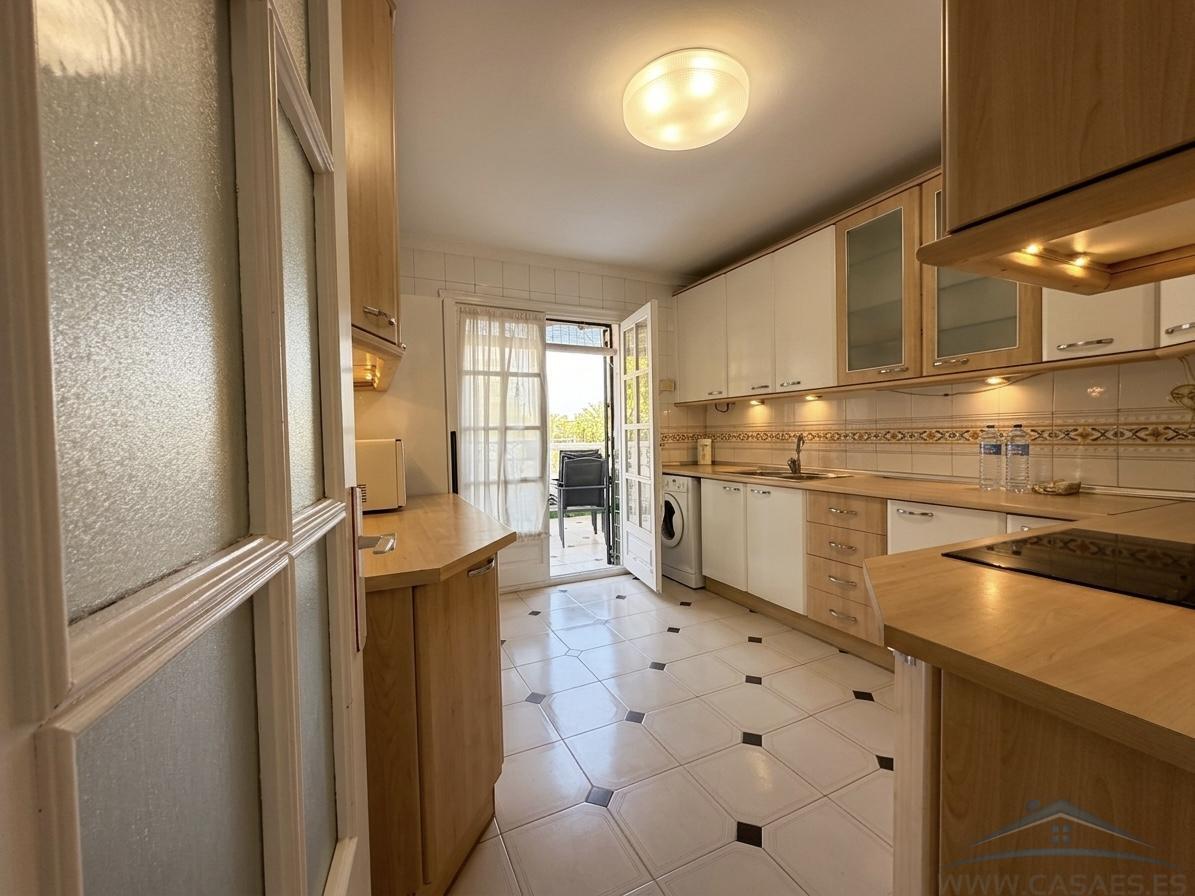 For sale of duplex in Aguadulce