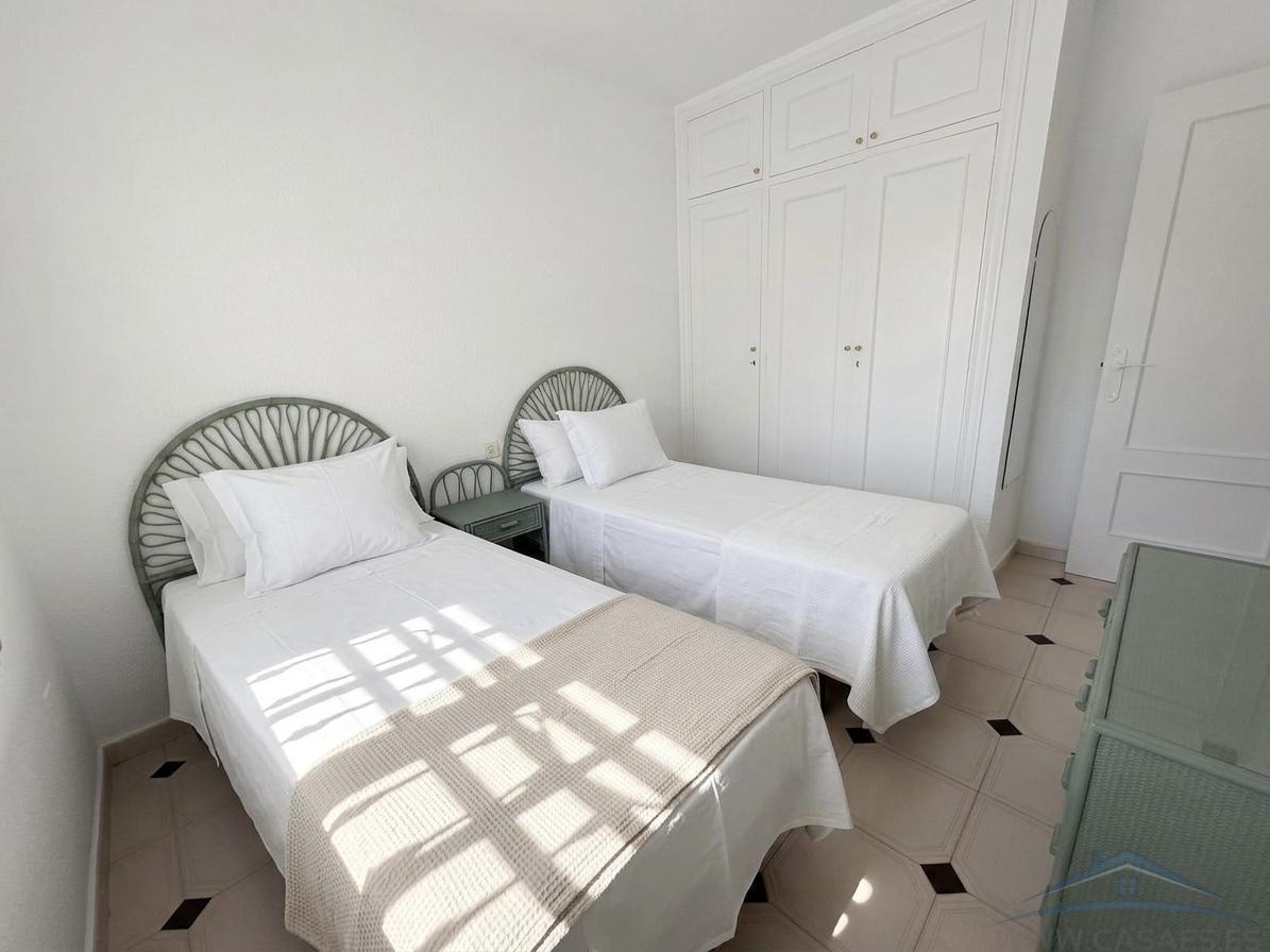 For sale of duplex in Aguadulce