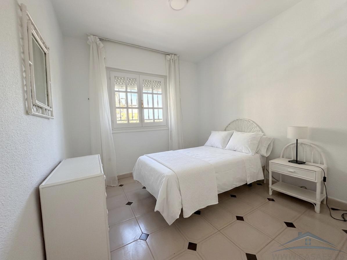 For sale of duplex in Aguadulce
