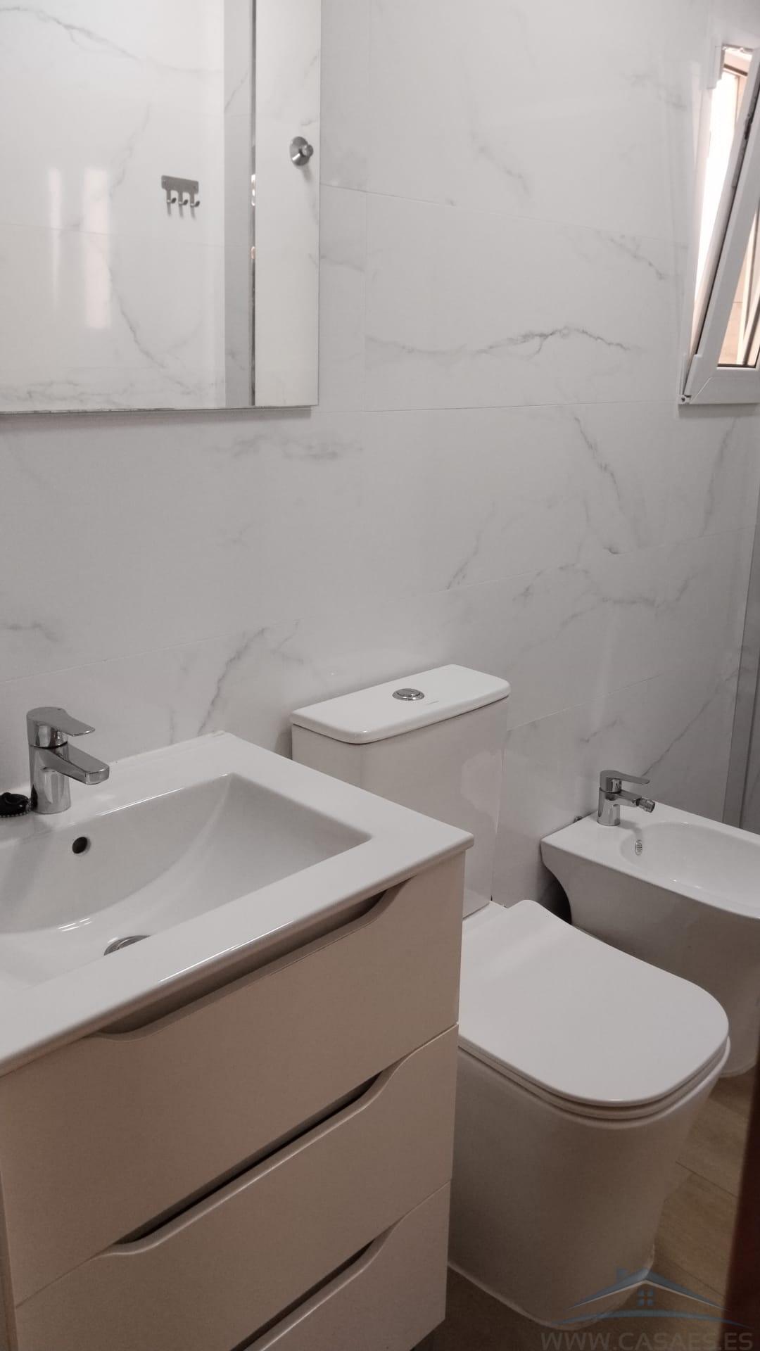 Alquiler de habitación en Almería