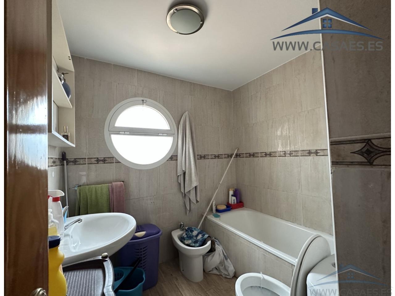 Venta de piso en Roquetas de Mar