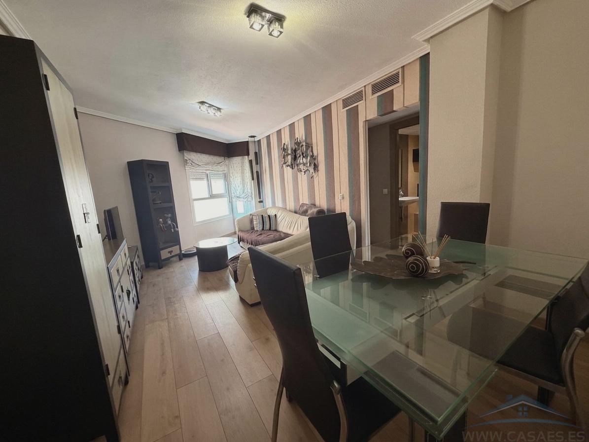 Venta de piso en Almería