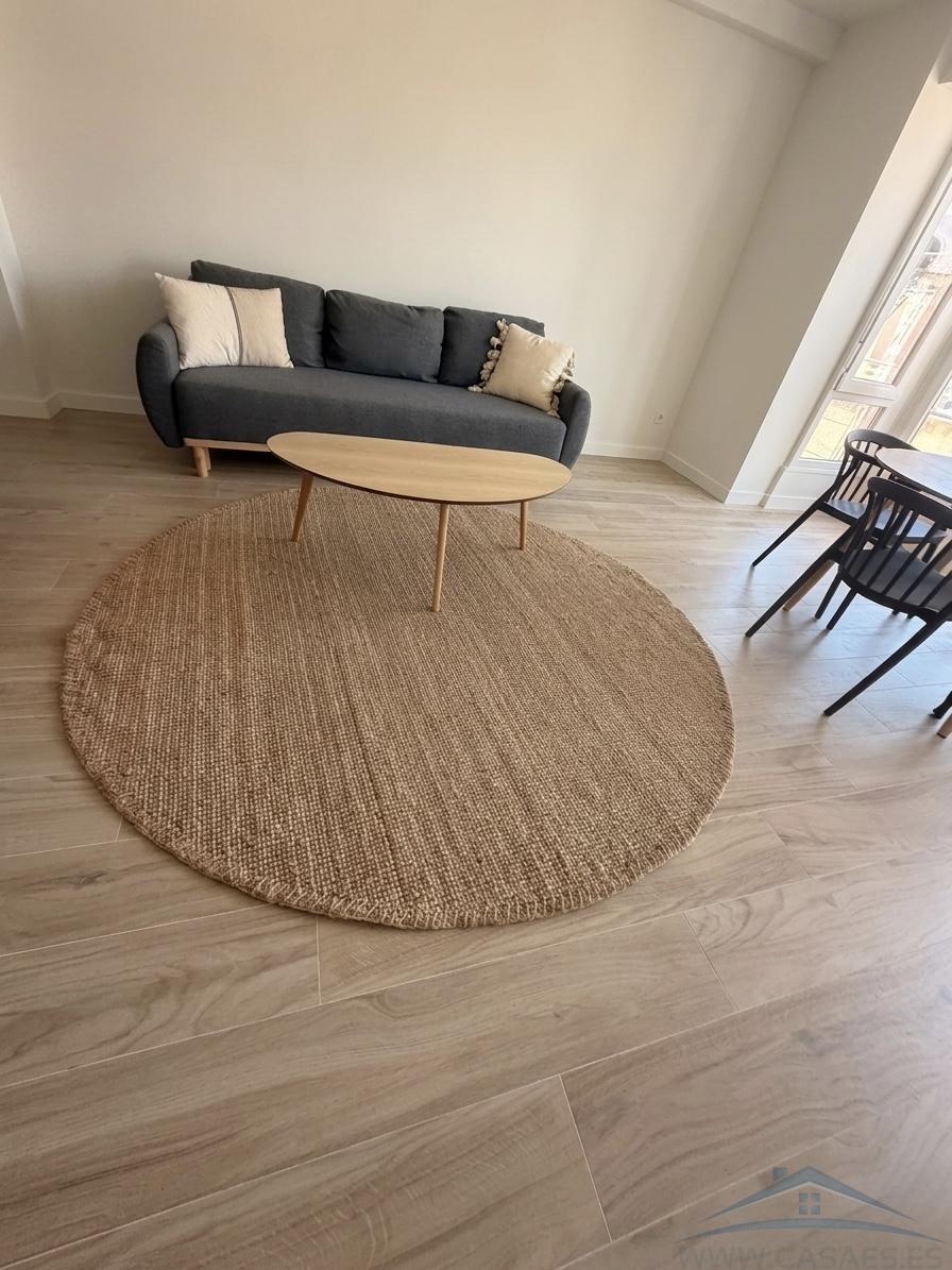 For rent of flat in Almería