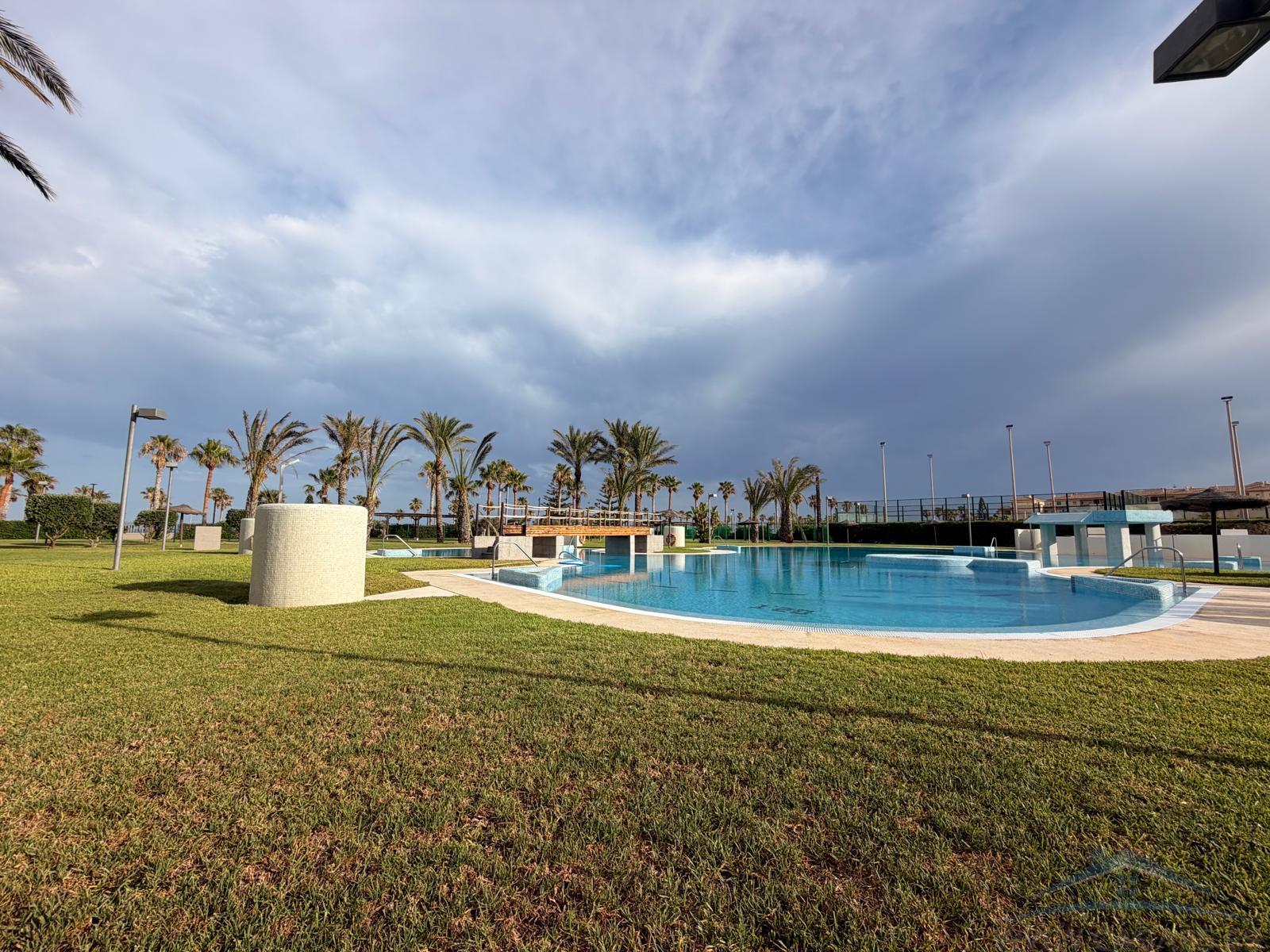 Venta de dúplex en Roquetas de Mar