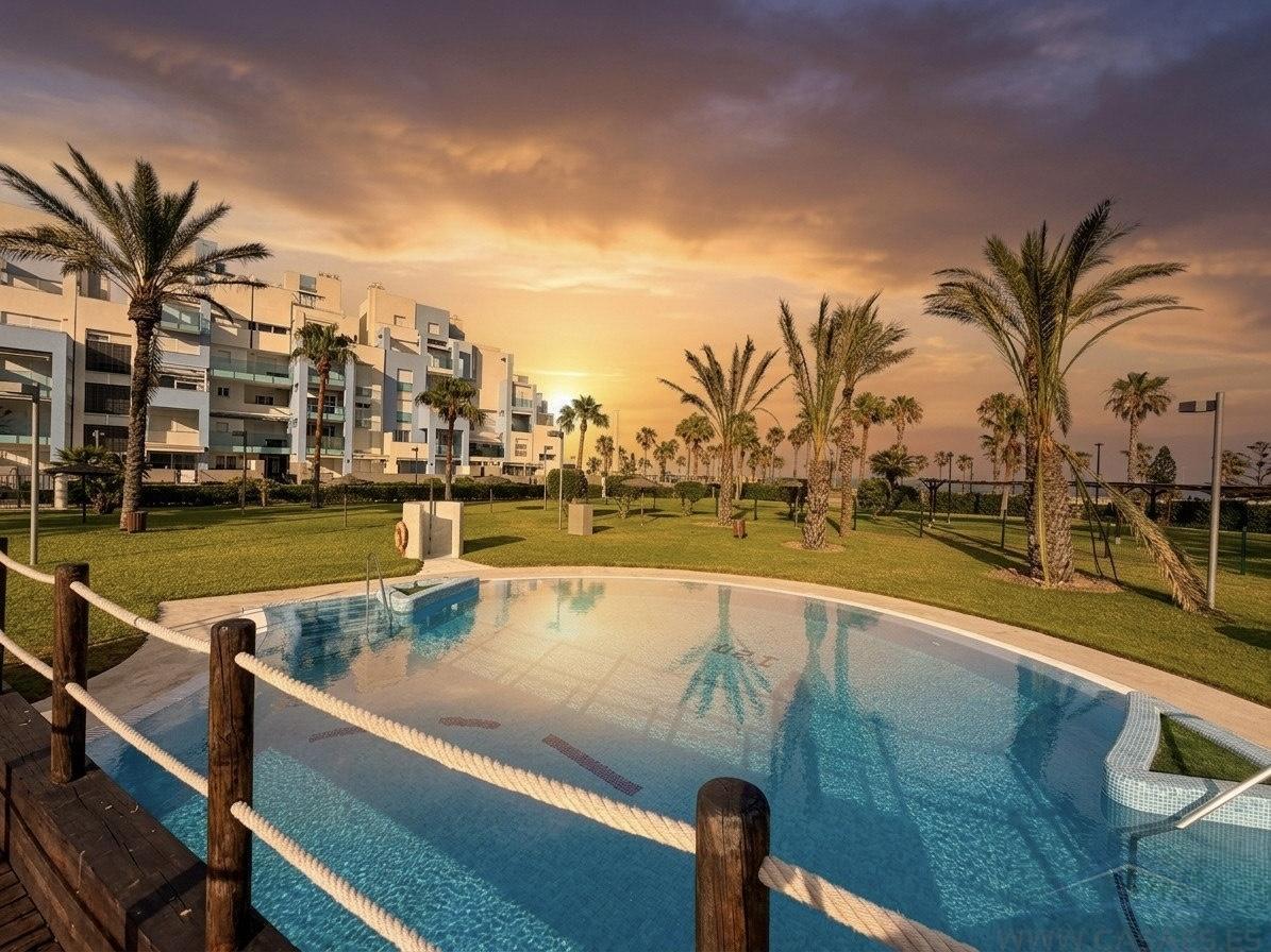 Venta de dúplex en Roquetas de Mar