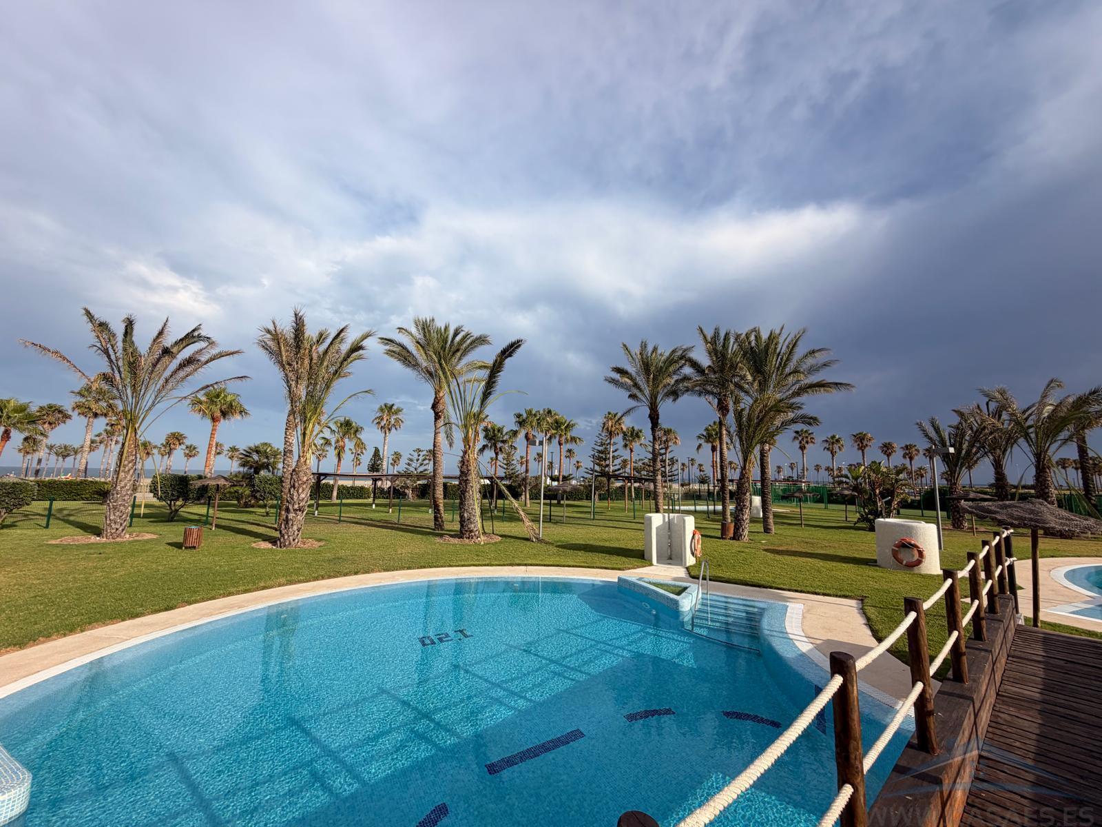 Venta de dúplex en Roquetas de Mar