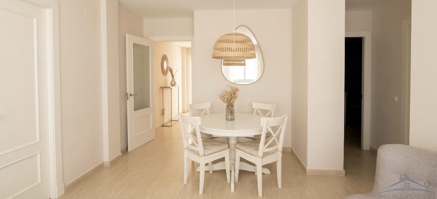 Venta de piso en Huércal de Almería