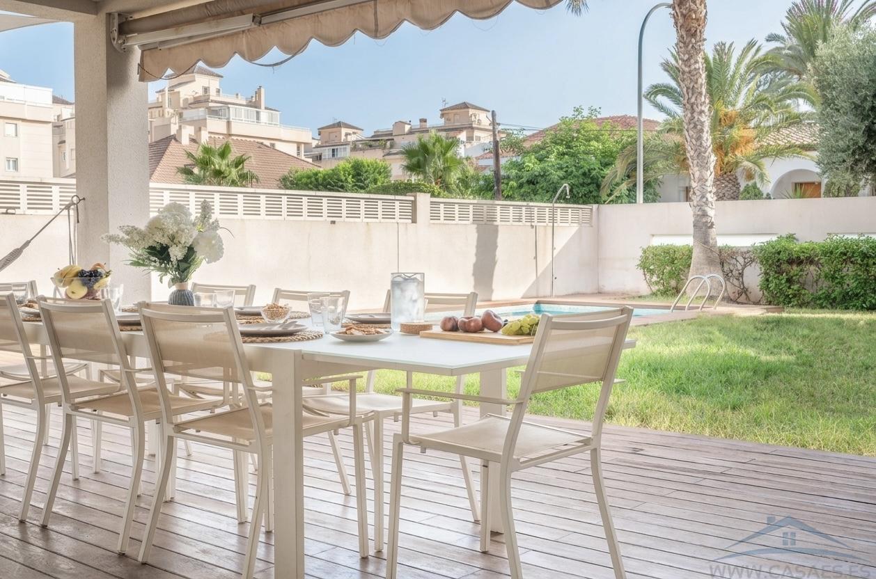 Alquiler de villa en Aguadulce