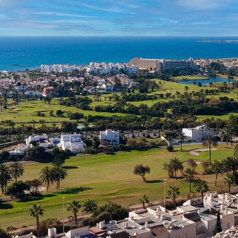 Venta de piso en Almerimar