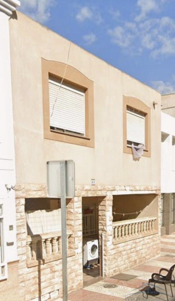 Venta de casa en Roquetas de Mar
