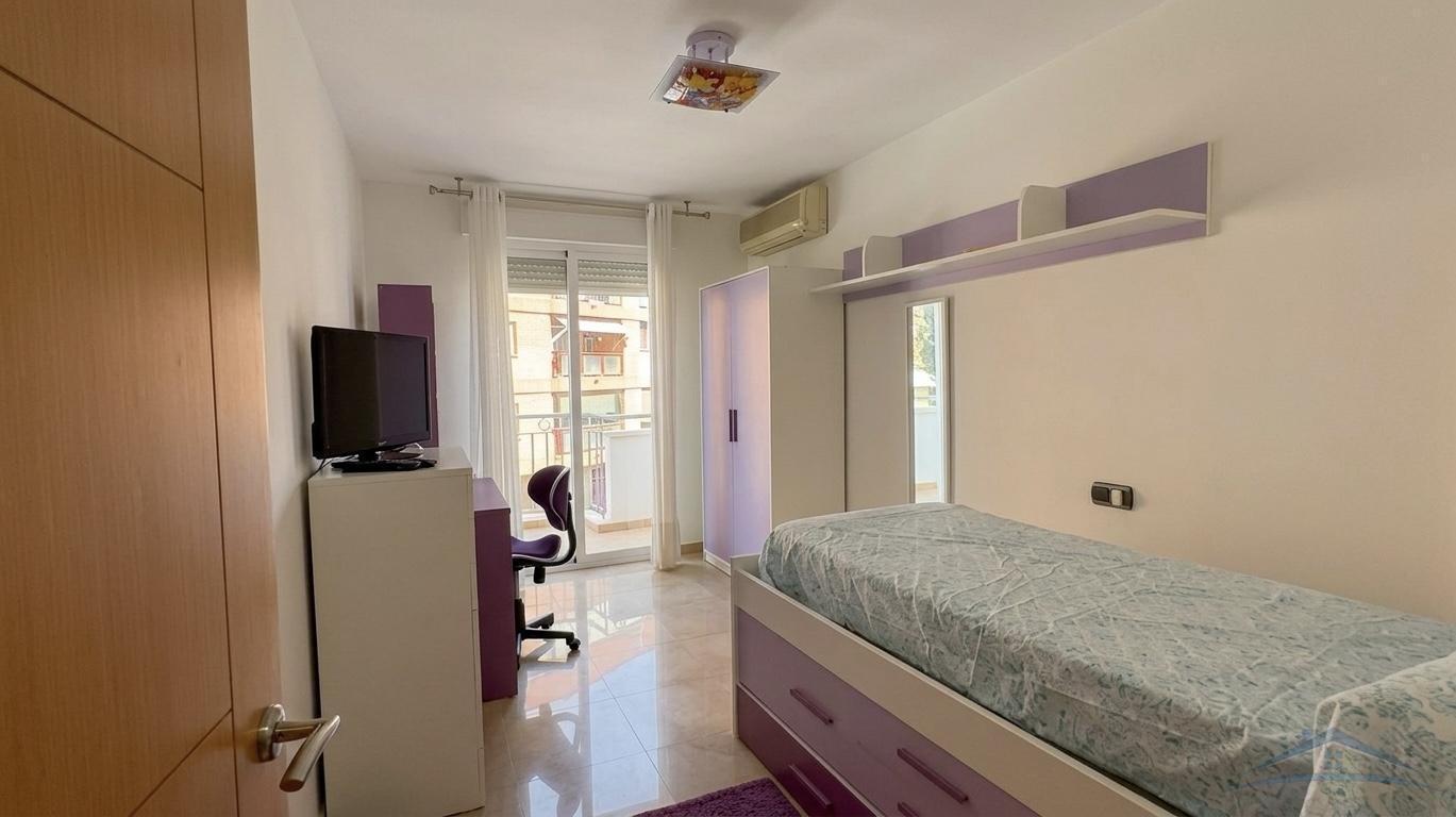 Venta de casa en Almería